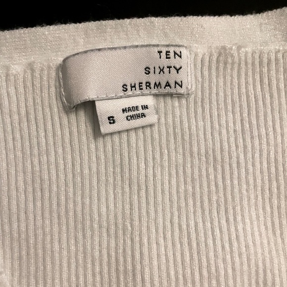 Cropped Rib Sweater - Picture 3 of 4